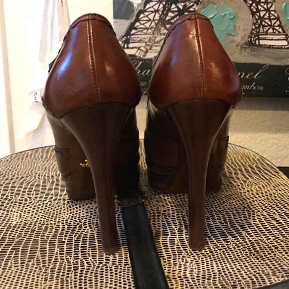 Authentic Prada Platform Leather heels Shoes Booties with buckle. Italian style. - Picture 3 of 4